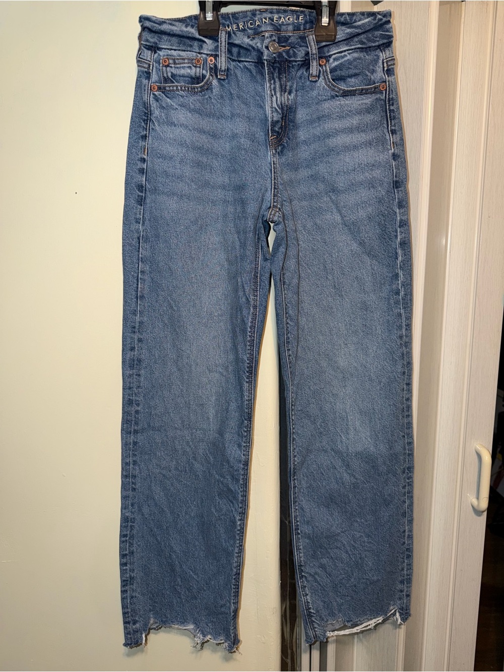 American Eagle Straight Leg Jeans in Blue Size 0